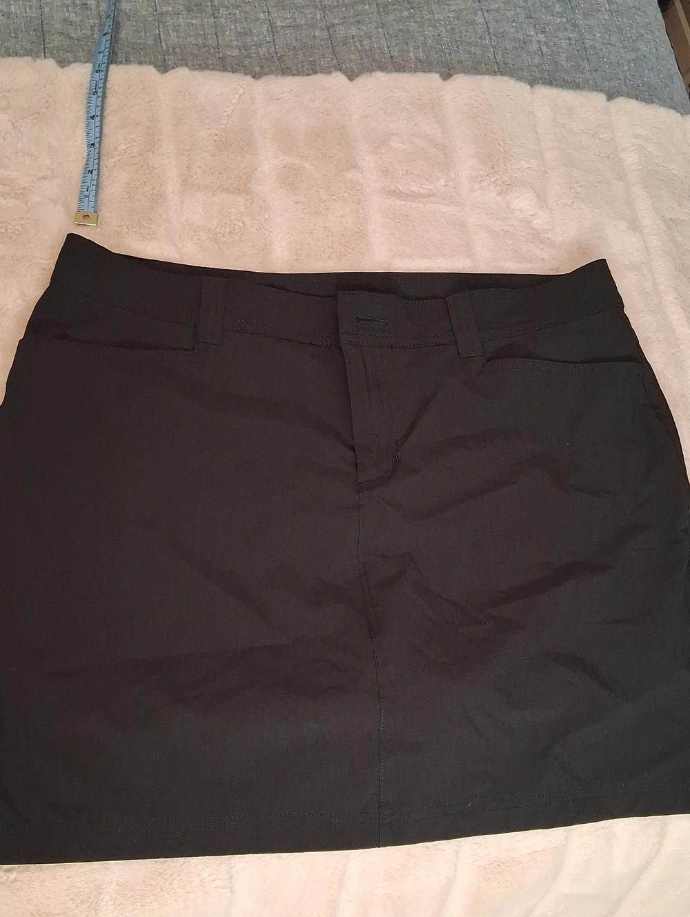 Eddie Bauer Black Skort with Beltloops